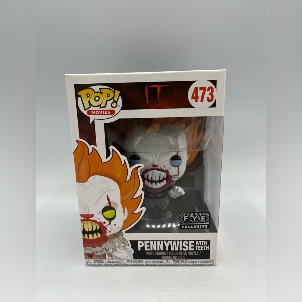 Funko Pennywise with Teeth Figure - Orange and White